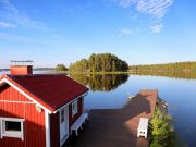 Finnische Seelandschaften mit dem Velo